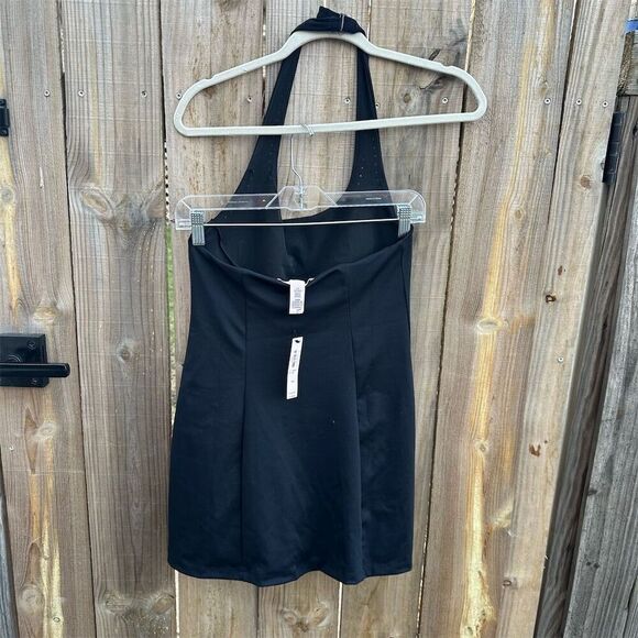 NWT Victoria’s Secret Essential Perforated Halter Dress Size medium - Picture 6 of 10